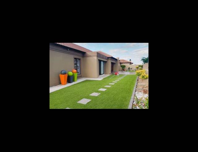 4 BEDROOM HOUSE FOR SALE IN WATERBERRY COUNTRY ESTATE